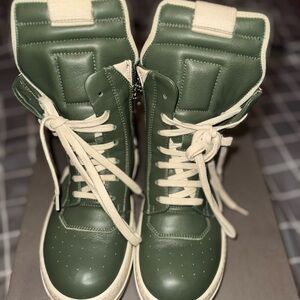 Kids Rick Owens Geobasket Sneakers Size 33 EU(1.5 U.S)      33: 8.25" / 21 cm